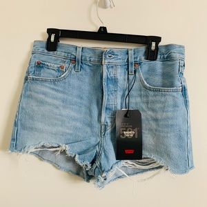 Levi’s 501 high rise short NEW